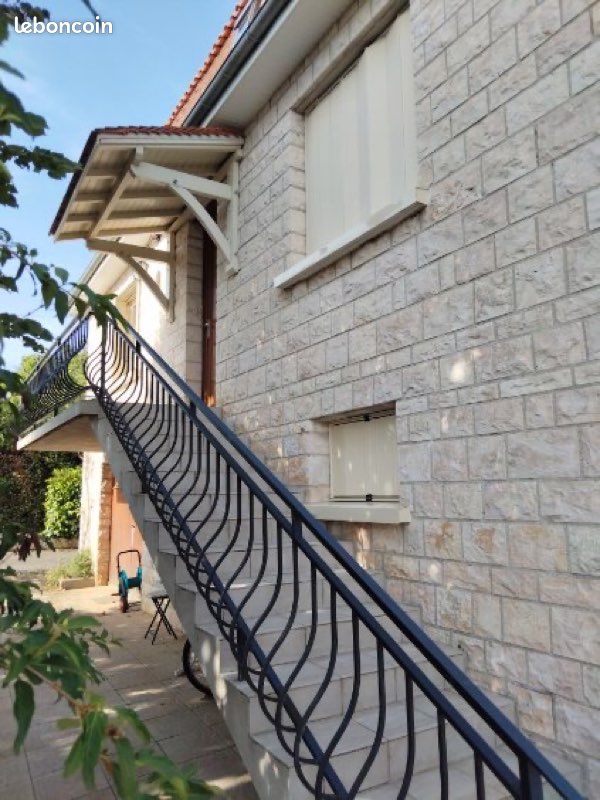Maison 9 pièces 206 m² · à Gramat · 206 m² · 178 000 €