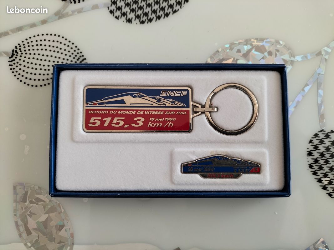 Pins sncf d'occasion - Collection - - page 9