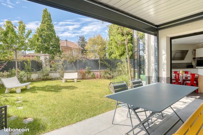 Appartement 6 pièces 124 m² · à Saint-Maur-des-Fossés · 124 m² · 995 000 €