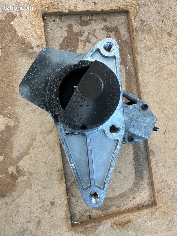 Demarreur RENAULT SCENIC 3 MEGANE 3 1.4 TCE 233001007X (image 2)