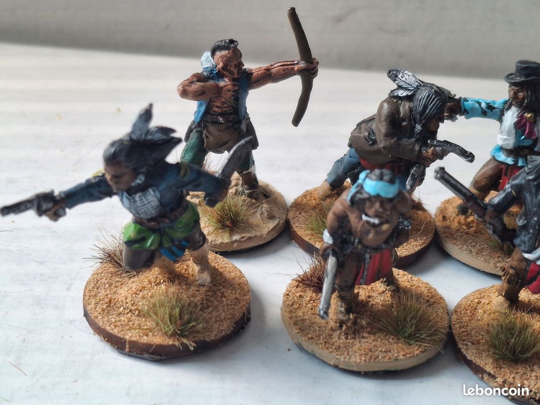 Personnes Miniatures Figurines Assises Peintes 1:100 - Lot De Personnages Pour Maquettes Et Dioramas