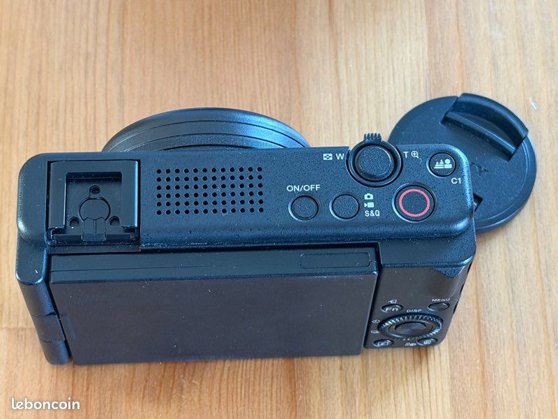 Appareil photo VLOG Sony ZV-1F Noir (Boîte d'origine) (image 3)