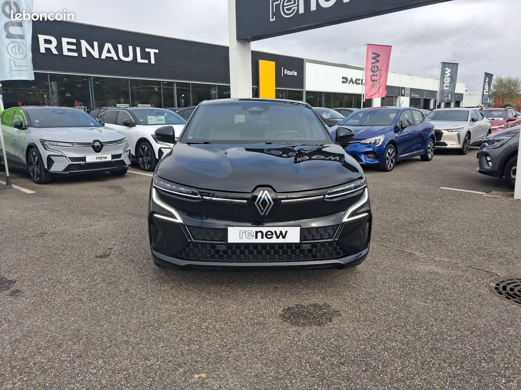 RENAULT Megane E-Tech EV60 220 ch super charge Techno (image 2)