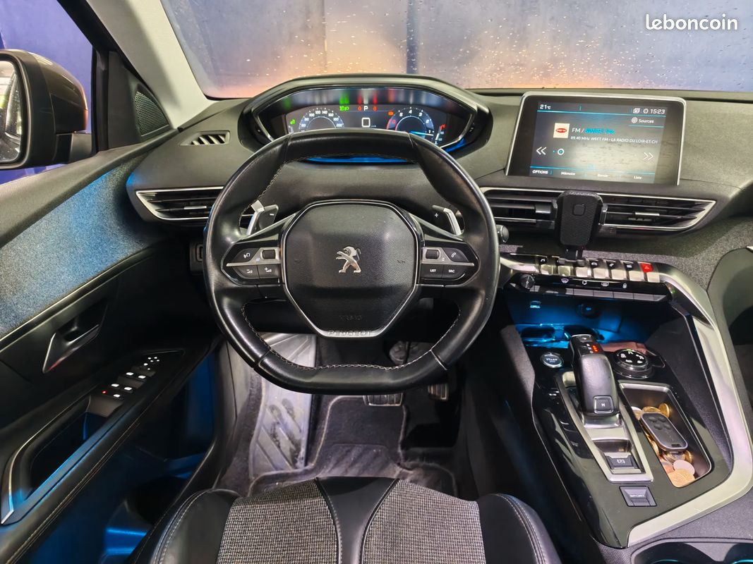 PEUGEOT 3008 1.2 PureTech 130ch Allure EAT6 - 2017 - Suivi complet Peugeot - Climatisation - i-Cockpit - Carplay (image 15)