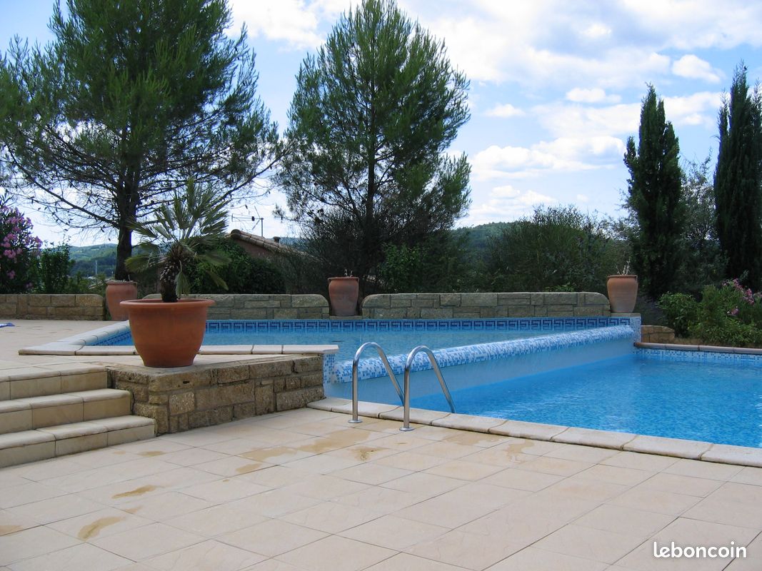 Maisonnette au pied des gorges ardeche (image 7)