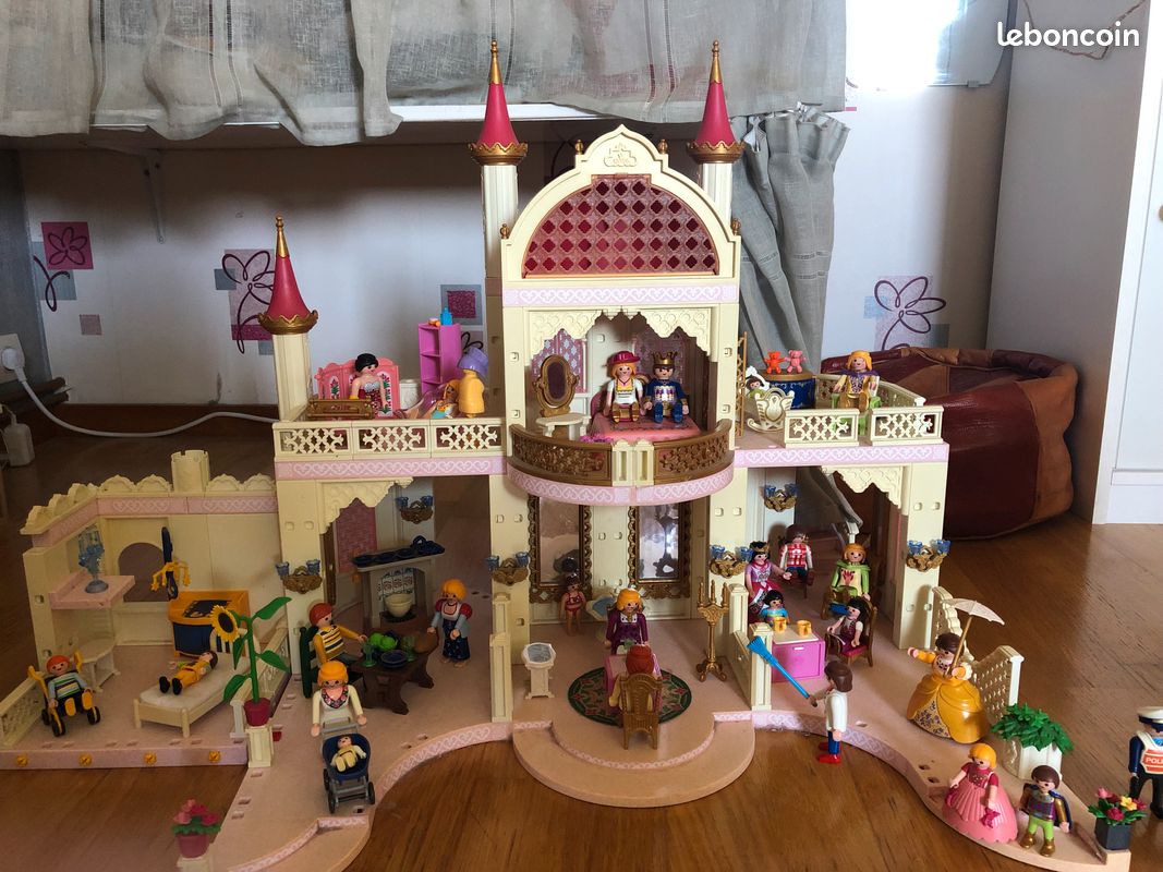 Playmobil château de princesse + ferme (image 1)