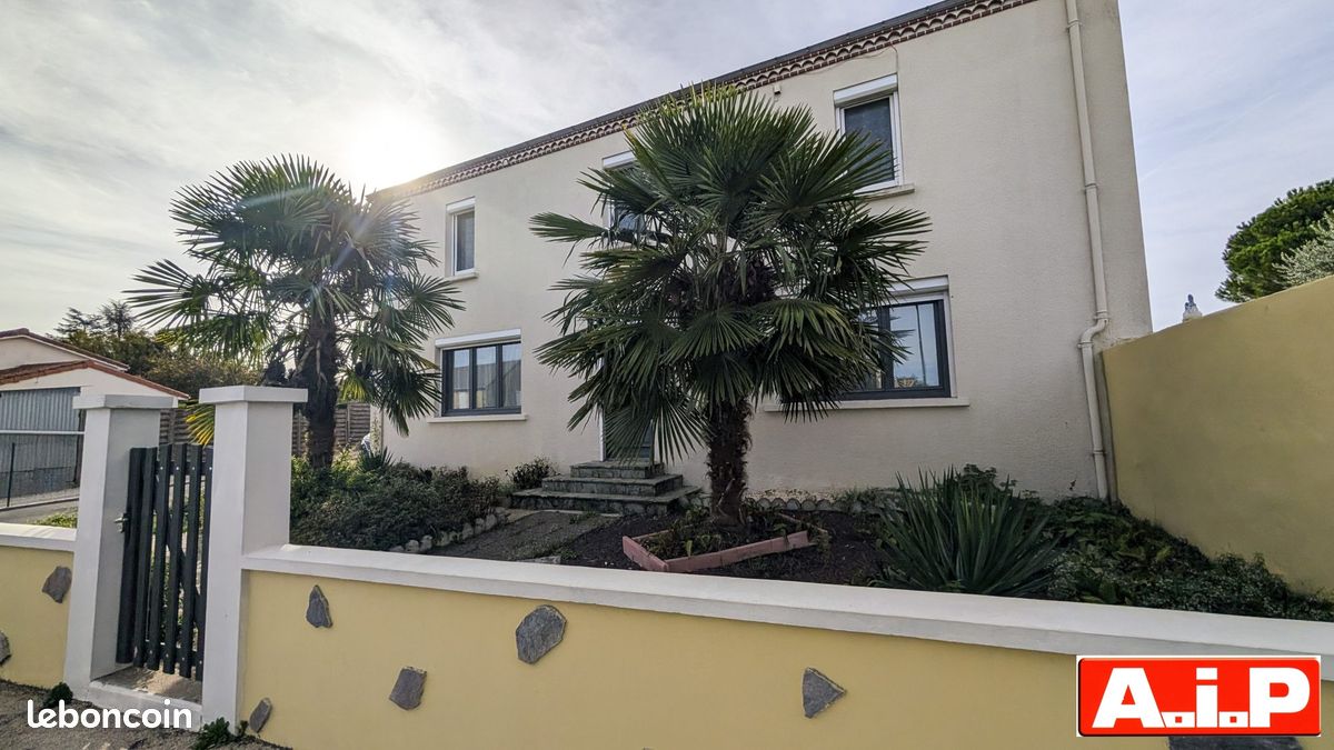 Maison 5 pièces 137 m² · à Cerizay · 137 m² · 157 500 €
