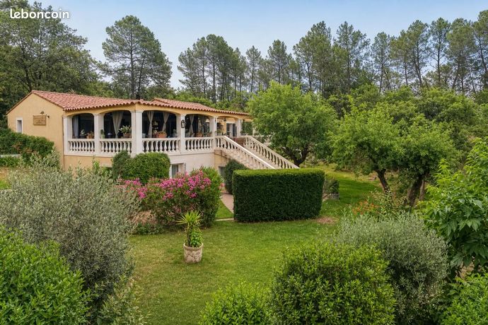 Maison 7 pièces 165 m²