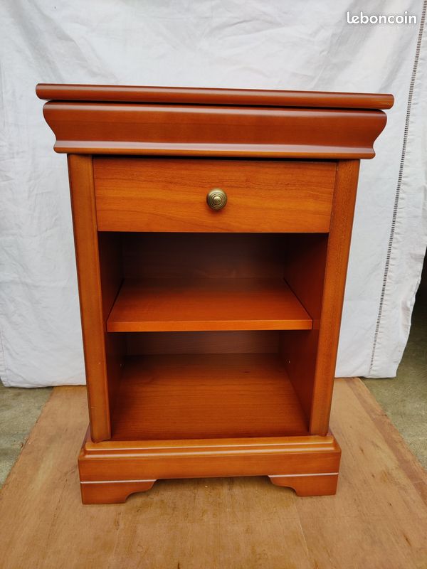 Chevet merisier style Louis Philippe (image 1)