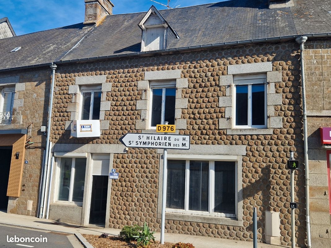 Maison 3 pièces 120 m² · à Buais-les-Monts · 120 m² · 45 000 €