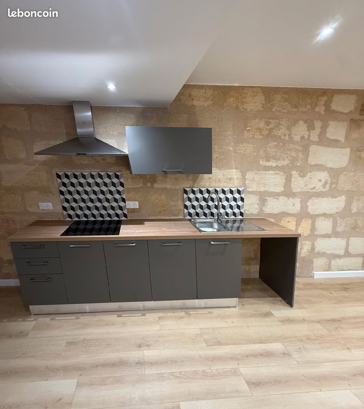 Appartement 3 pièces 55 m² · à Bordeaux · 55 m² · 1 090 €/mois