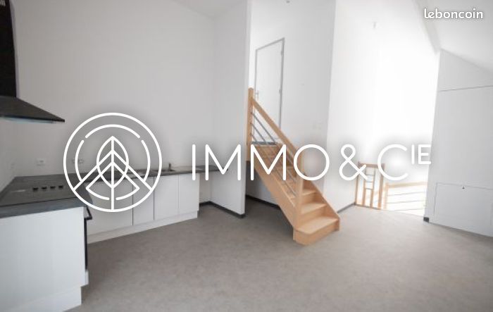 Appartement 3 pièces 77 m² · à Avelin · 77 m² · 920 €