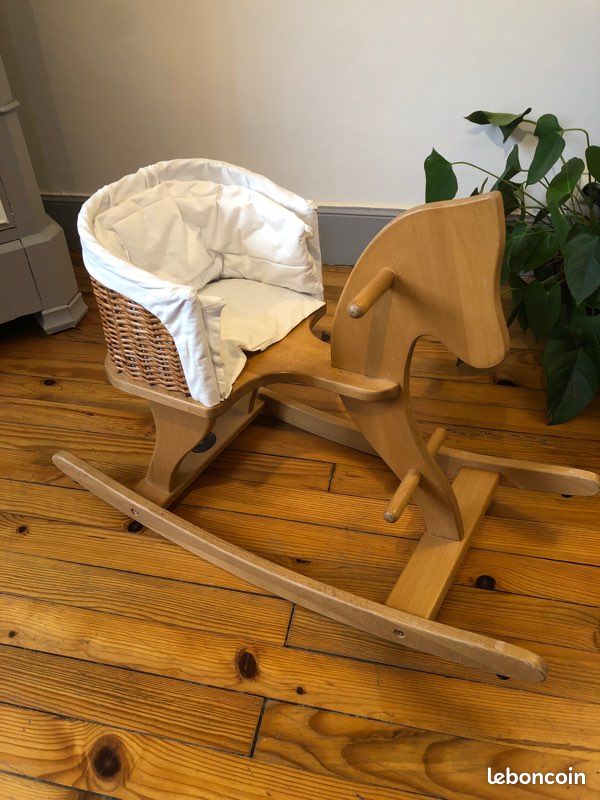 Cheval à bascule en vous - Moulin Roti (image 1)