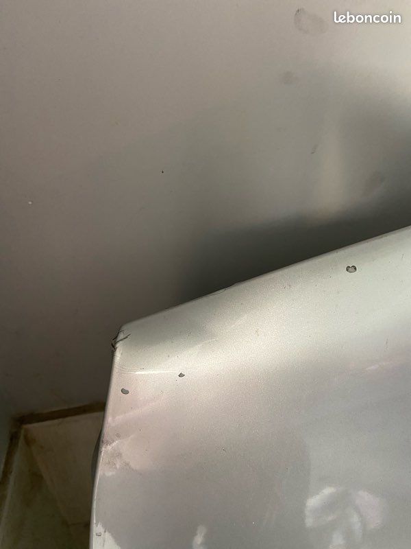 Capot titan silver bmw e39 (image 2)