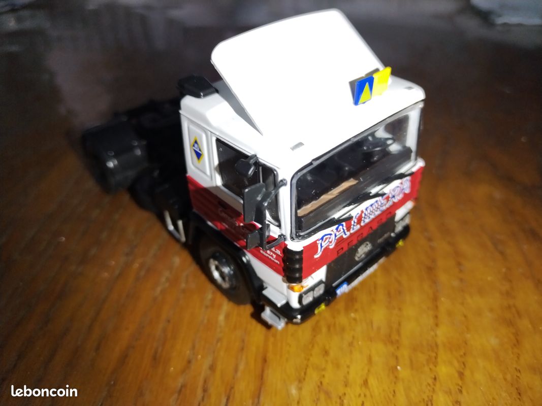 Miniature Ixo / Altaya - Tracteur Pegaso 1231 T Seul - Échelle 1:43 (Neuf)