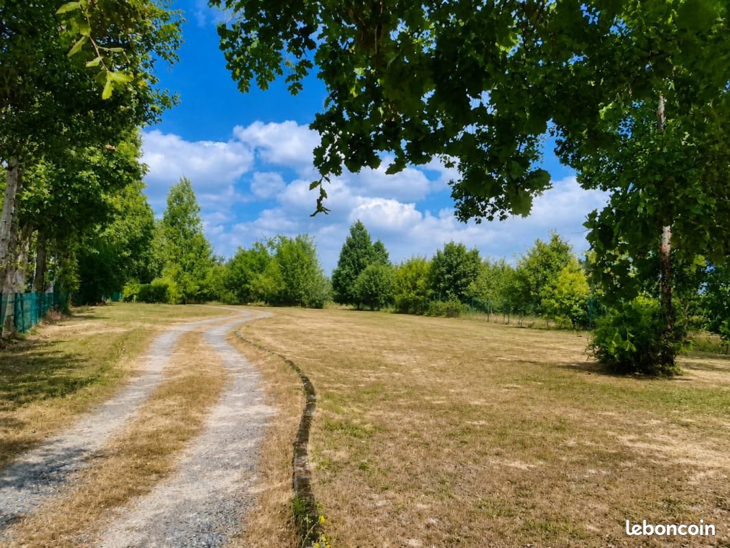 Terrain 590 m² Fonsorbes · 135 000 €