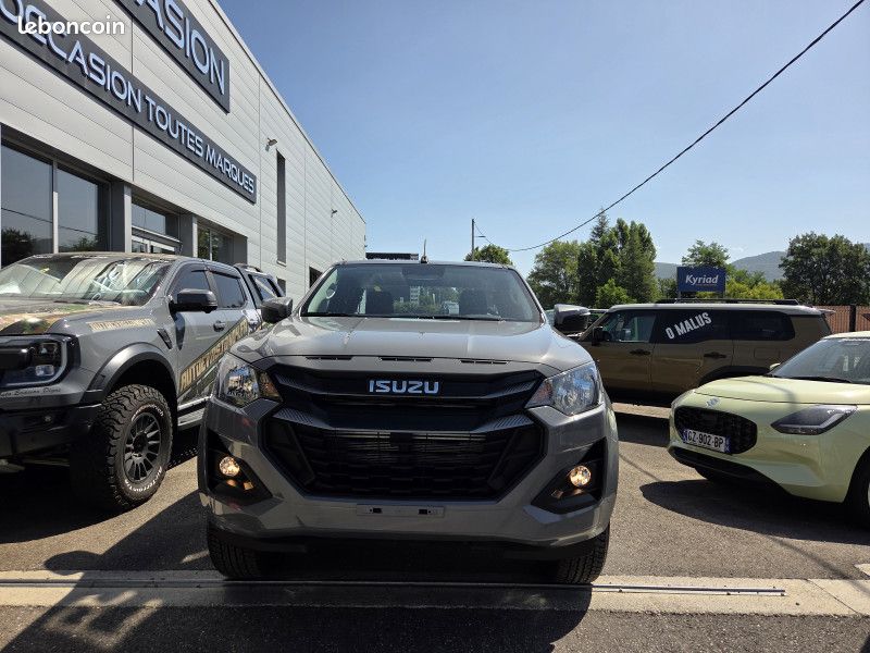 Isuzu D-MAX 2.2 DDI 164CH EVOLUTION SPACE M/T (image 2)