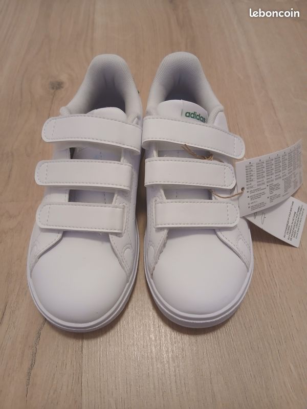 Basket ADIDAS ENFANT NEUVE TAILLE 30 (image 7)