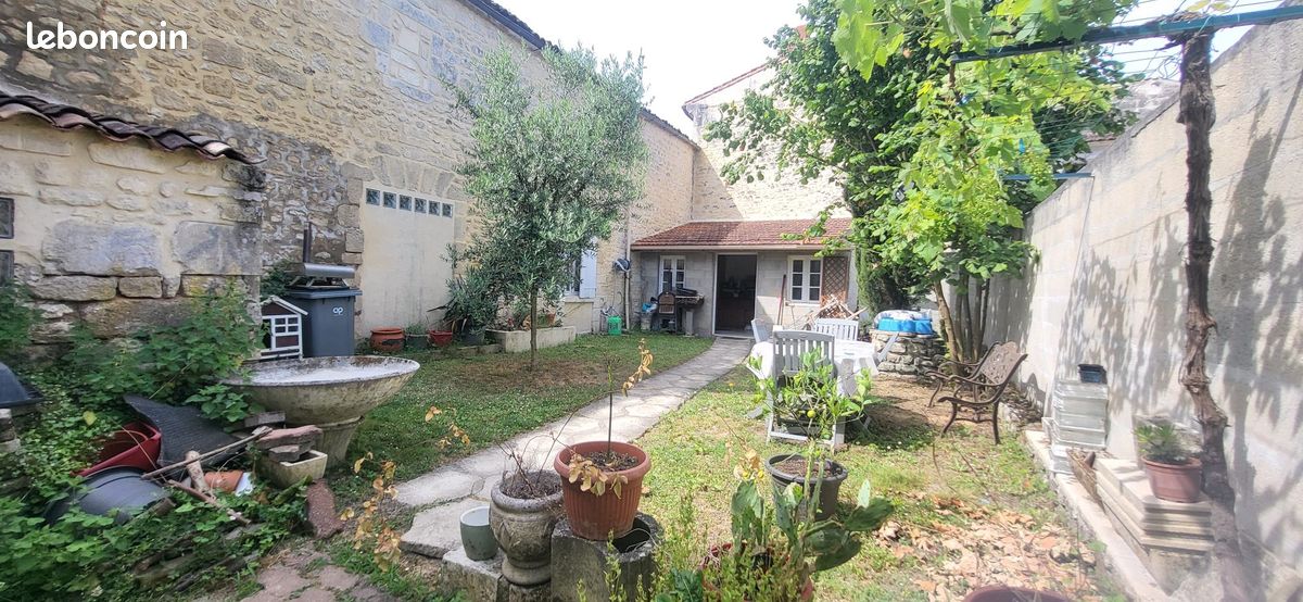 Maison 6 pièces 130 m² · à Taillebourg · 130 m² · 189 000 €
