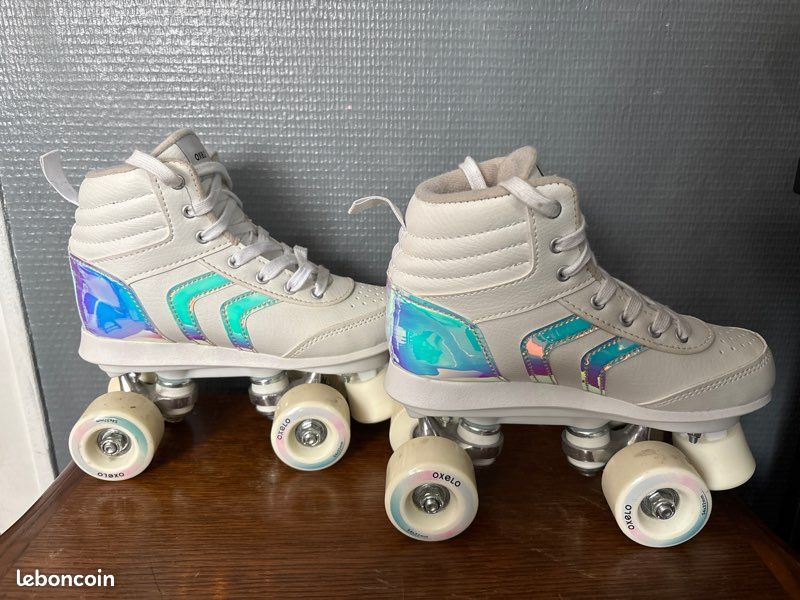 Patins à glace Oxelo roses - Taille ajustable - Patinette (D'occasion
