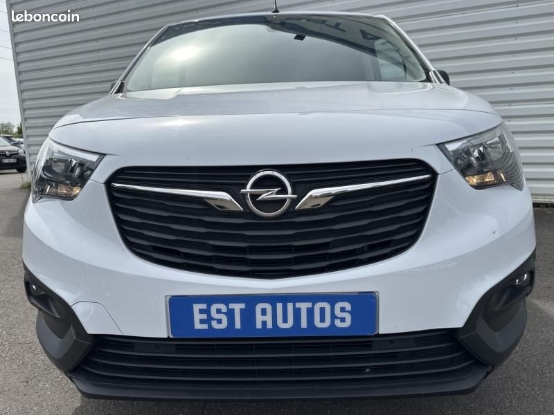 Opel Combo Cargo M 650kg BlueHDi 130ch S&S (image 3)
