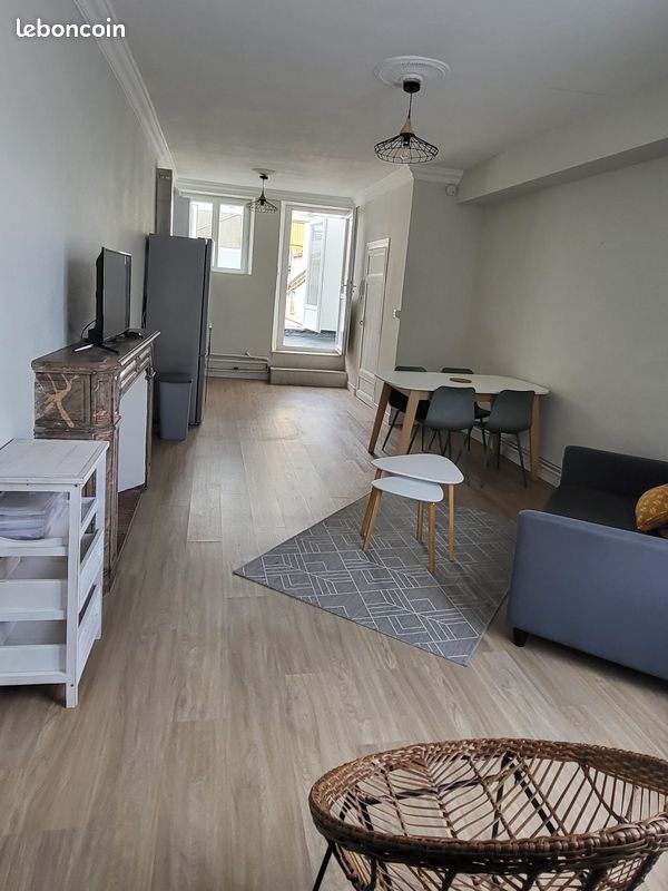 Appartement 5 pièces 75 m² · à Laval · 75 m² · 750 €/mois