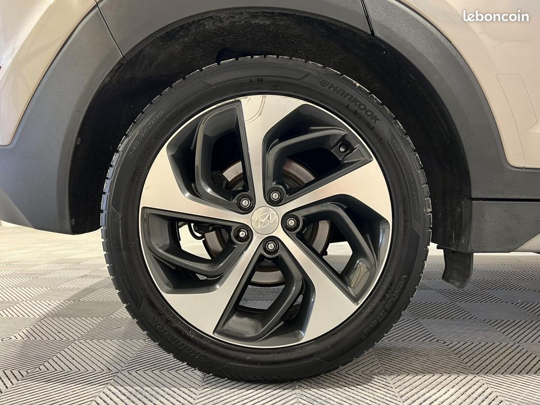 HYUNDAI TUCSON 1.7 CRDi 115 2WD Initia Plus (image 16)