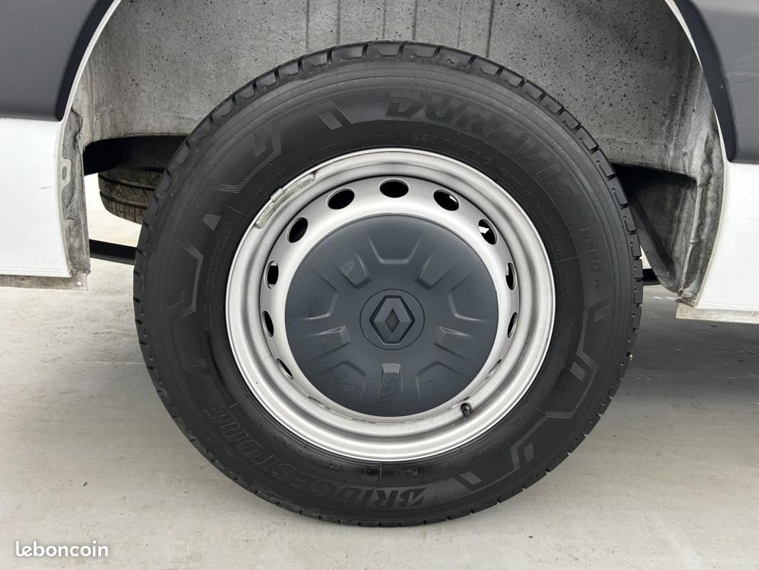 Renault Master FOURGON FGN TRAC F3500 L2H2 BLUE DCI 135 CONFORT (image 23)