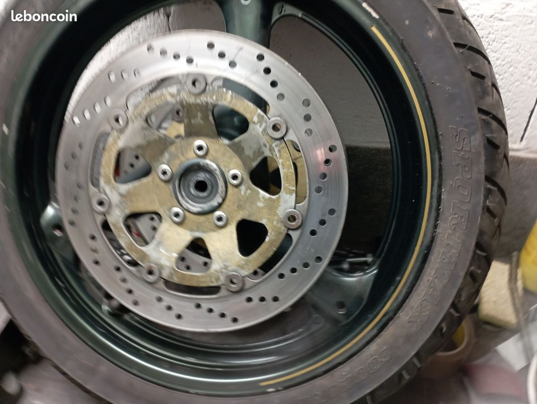 Suzuki gsxr (image 2)