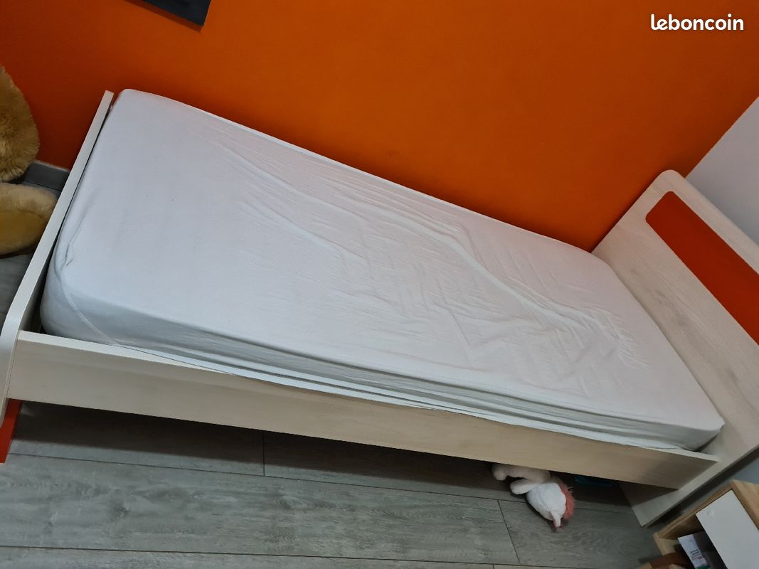 Lit une place (image 1)