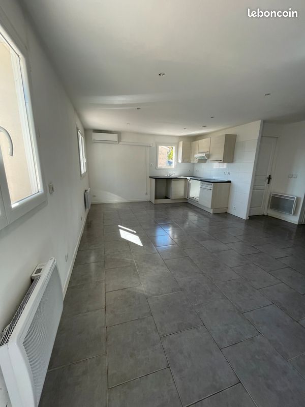 Appartement 3 pièces 80 m² · à La Bouilladisse · 80 m² · 980 €/mois