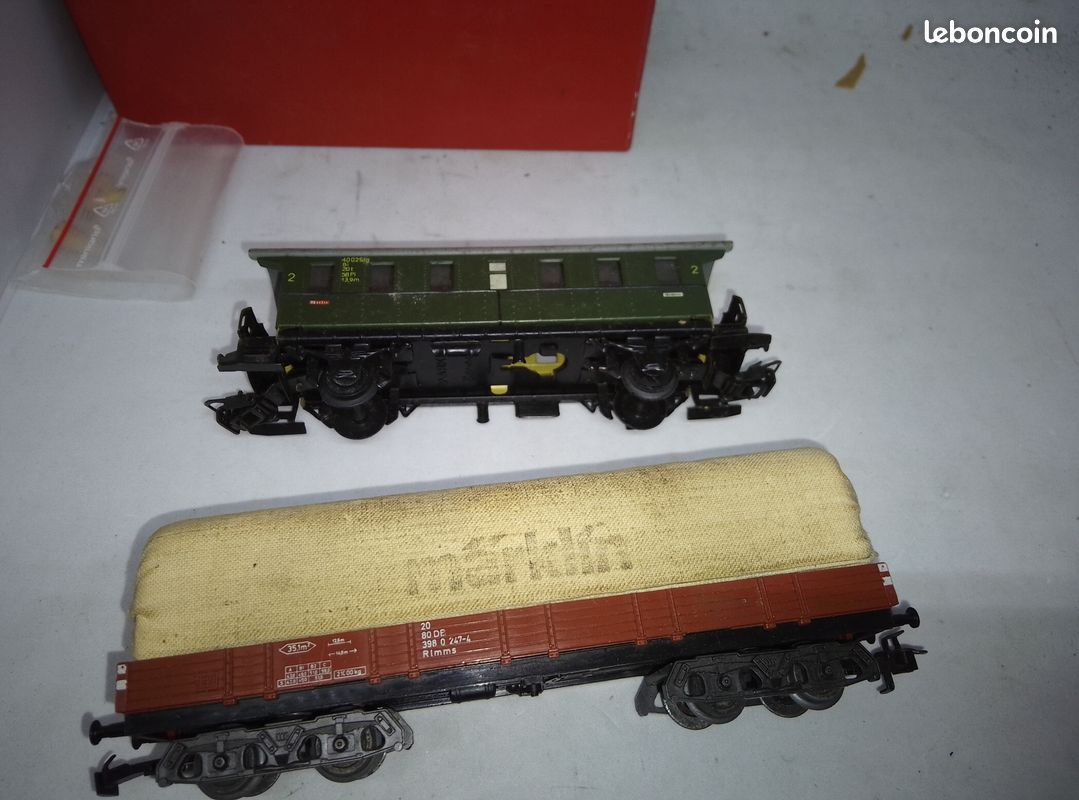 Lot De 2 Wagons Marchandise MARKLIN - Échelle HO - Vintage - Pour Réseau De Train Miniature
