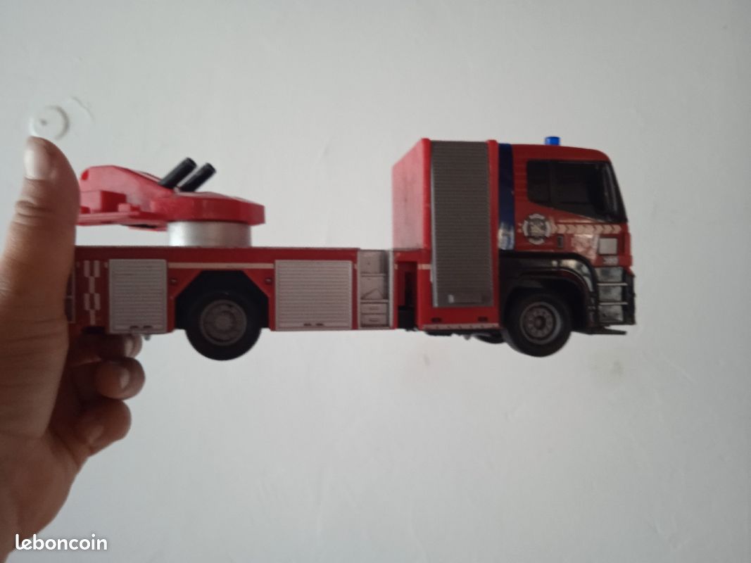Jouets enfants divers très bon état (image 1)