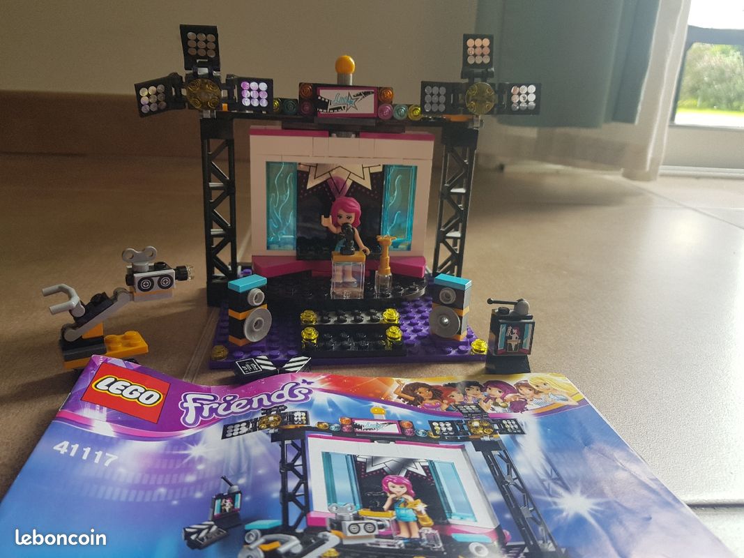 Lego friends scene de concert (image 1)