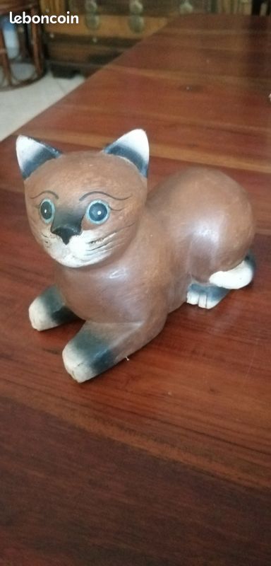 Chat en bois (image 1)