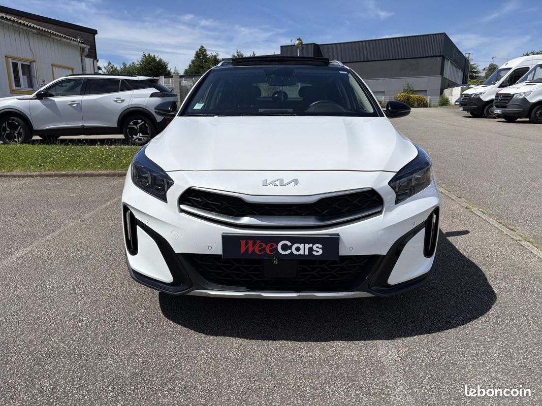 KIA CEED 1.6 GDI 141H 105 HYBRID PHEV 8.9KWH LOUNGE DCT BVA ( garanti constructeur ) (image 2)