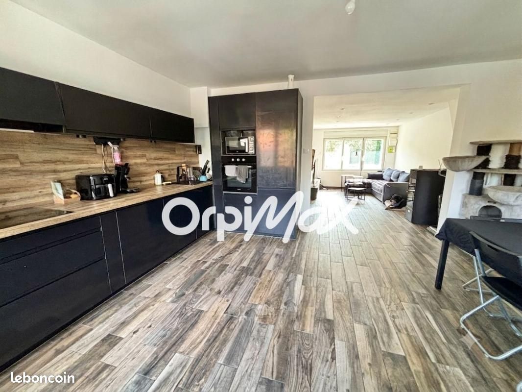 Maison 3 pièces 96 m² · à Saint-Étienne-au-Mont · 96 m² · 167 300 €
