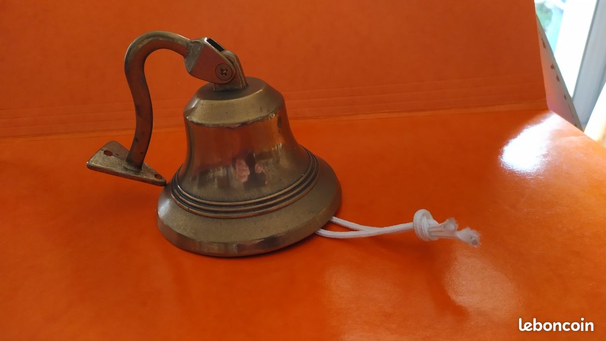 Cloche marine (image 2)
