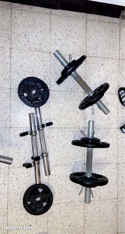 Machine de musculation + matériels (image 5)