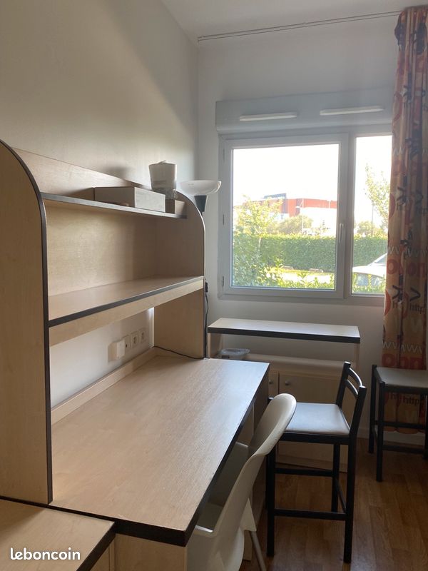 Appartement 1 pièce 17 m² · à Créteil · 17 m² · 700 €/mois