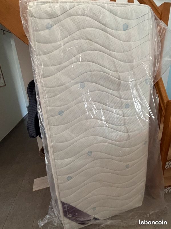 Lit avec rangements et matelas Dunlopillo (image 10)