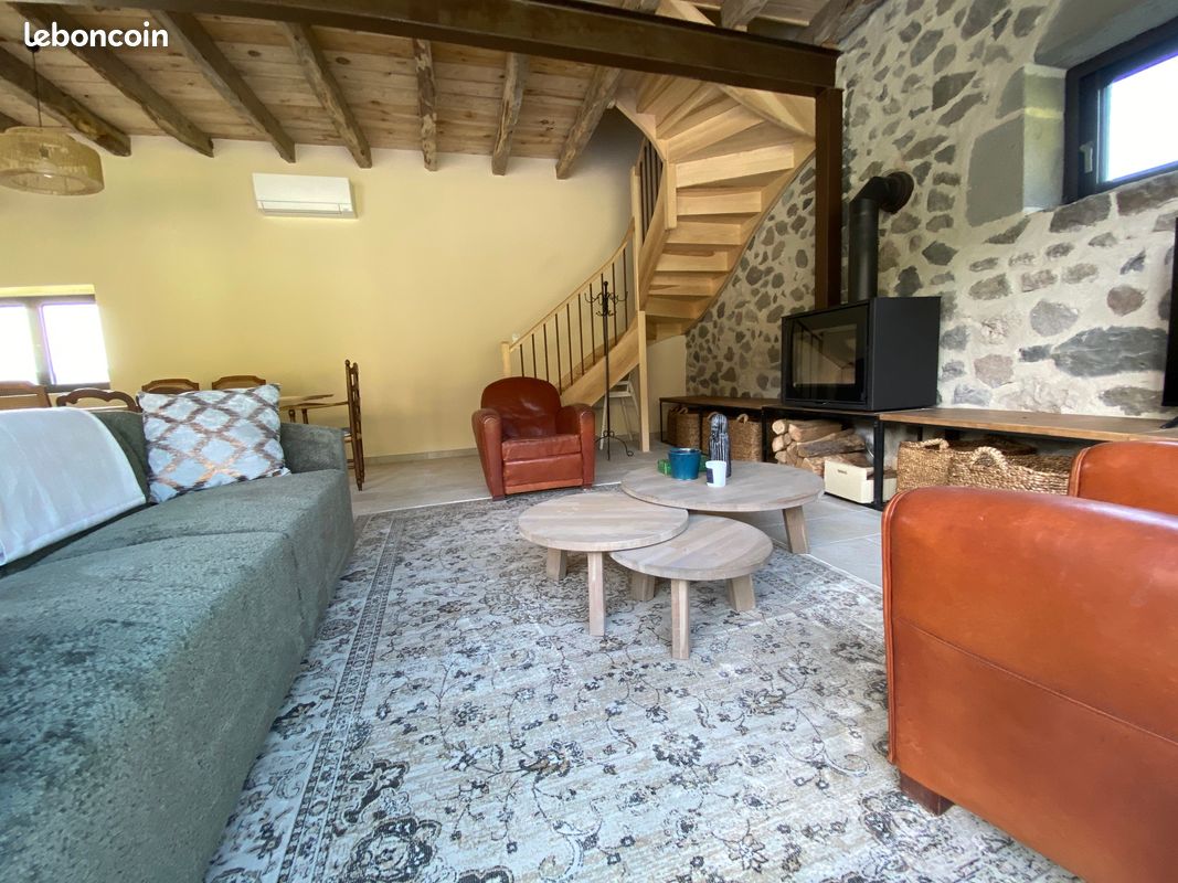 GITE LA BASTIDE EN AUVERGNE 4* avec piscine (image 7)
