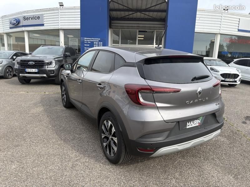 Renault Captur 1.6 E-Tech full hybrid 145ch Evolution (image 5)