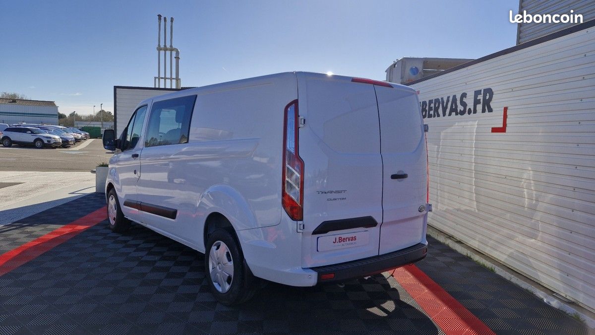 Ford Transit Custom CABINE APPROFONDIE L2H1 2.0 Ecoblue 130 Trend Business (image 4)