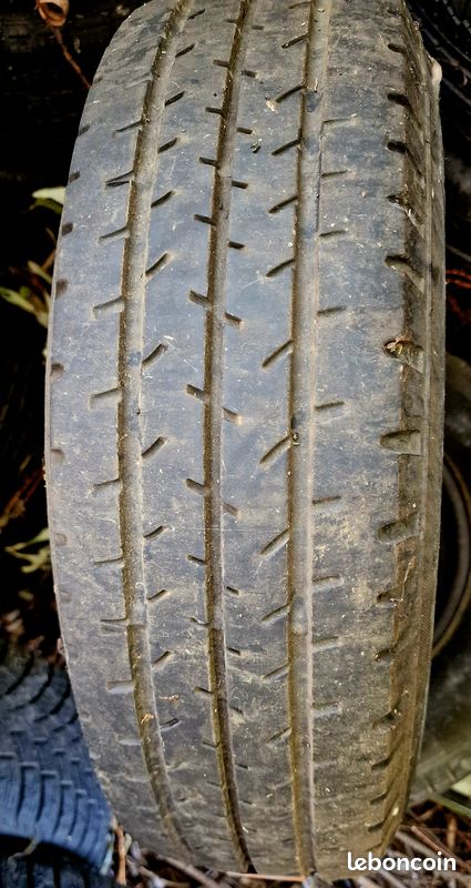 Pneus 175R14C (image 1)