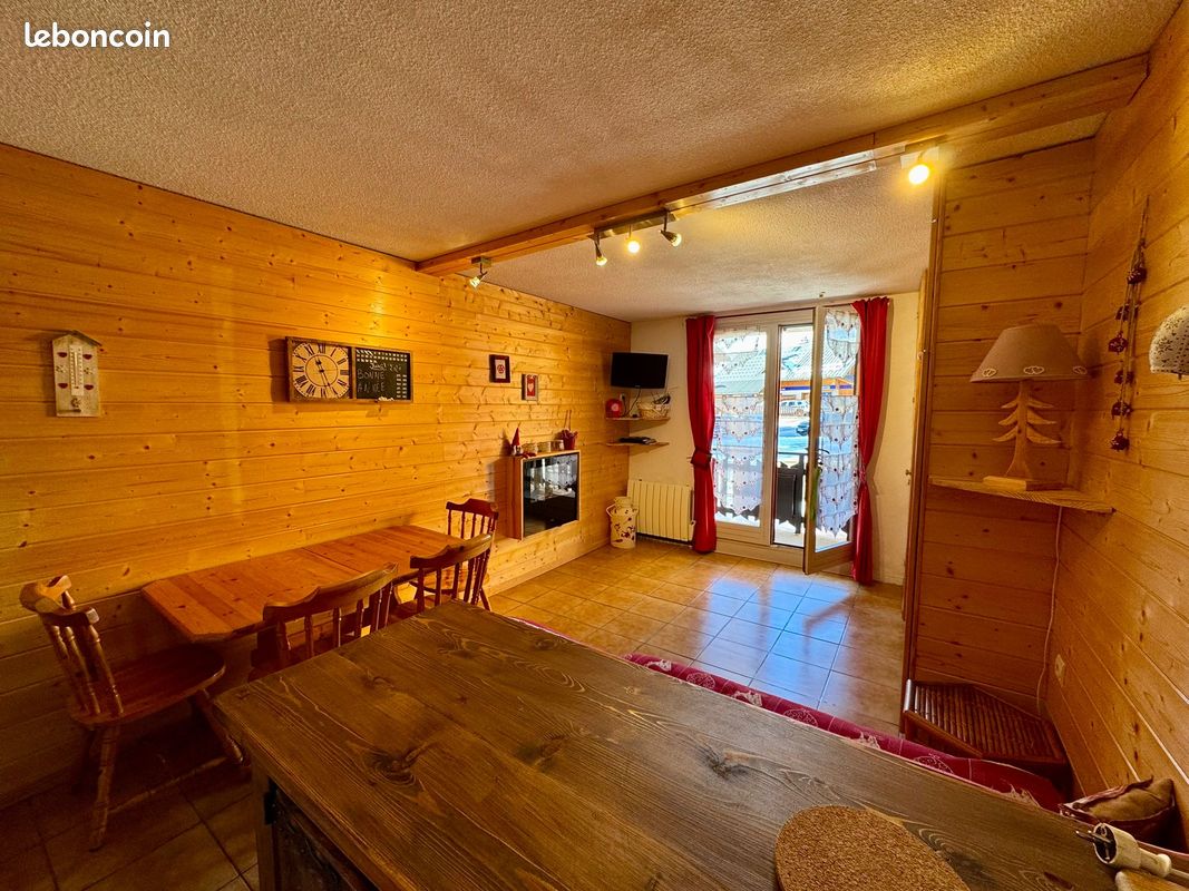 Appartement 2 pièces 35 m² · à Saint-Jean-d'Arves · 35 m² · 132 000 €
