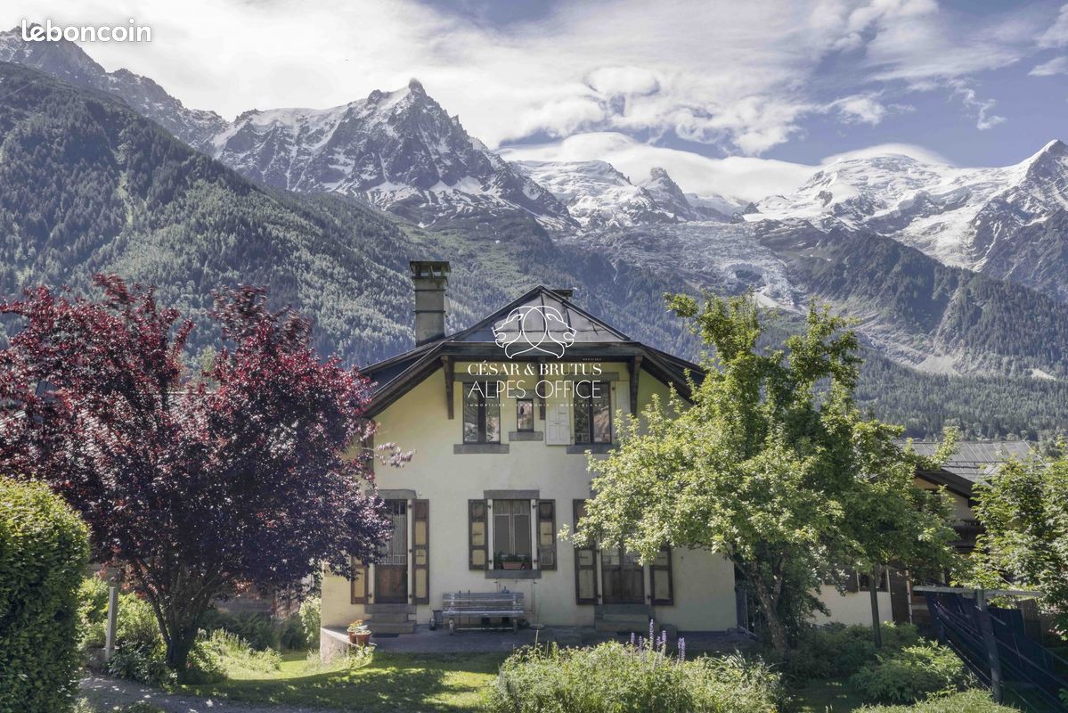 Appartement 4 pièces 77 m² · à Chamonix-Mont-Blanc · 77 m² · 650 000 €