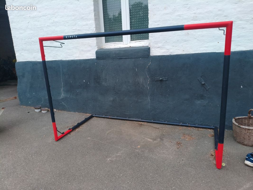 Structure but de foot (image 1)