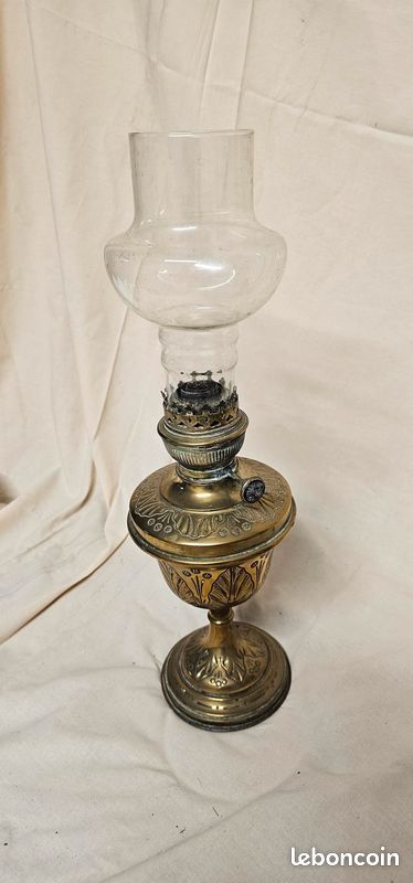 Lampe à pétrole (image 1)