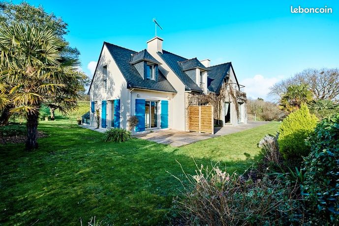 Maison 8 pièces 210 m²
